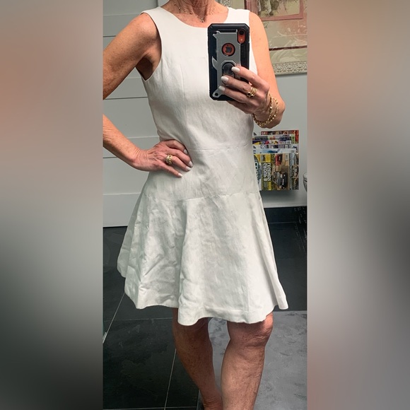 Color is palest beige - Picture 5 of 5